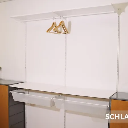 Modernes Wlan & Self-check-in *